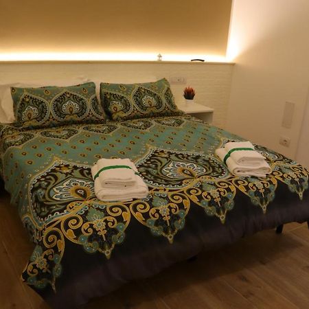 Aura B&B Барі Екстер'єр фото