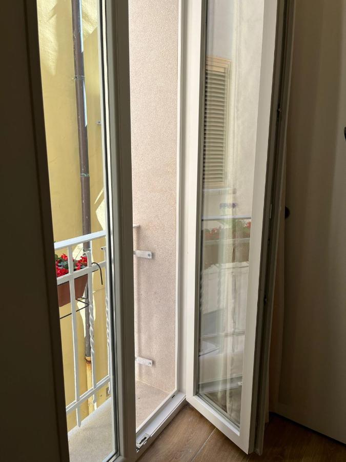Aura B&B Барі Екстер'єр фото