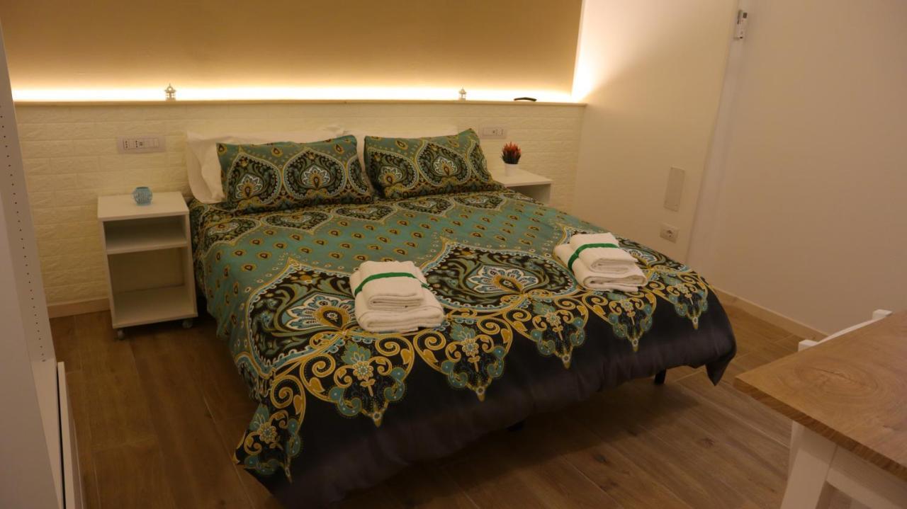 Aura B&B Барі Екстер'єр фото