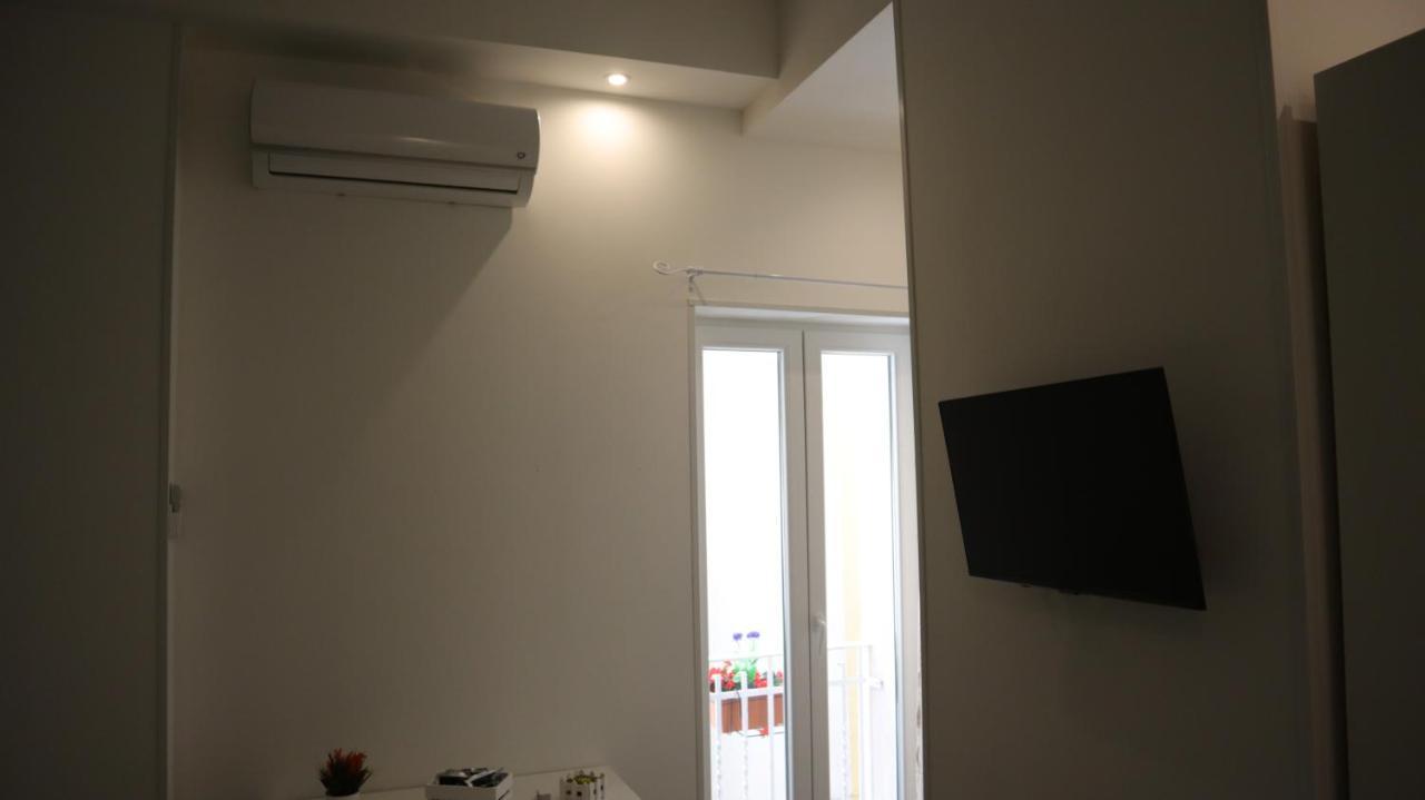 Aura B&B Барі Екстер'єр фото