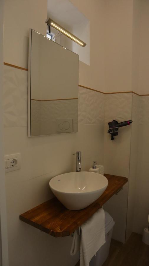 Aura B&B Барі Екстер'єр фото