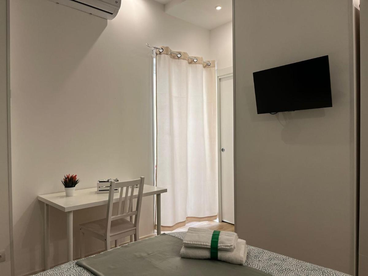 Aura B&B Барі Екстер'єр фото
