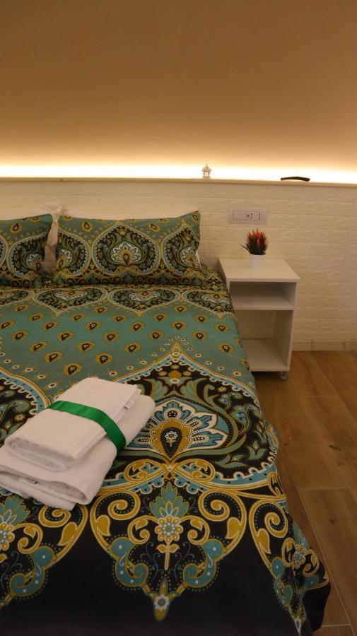Aura B&B Барі Екстер'єр фото