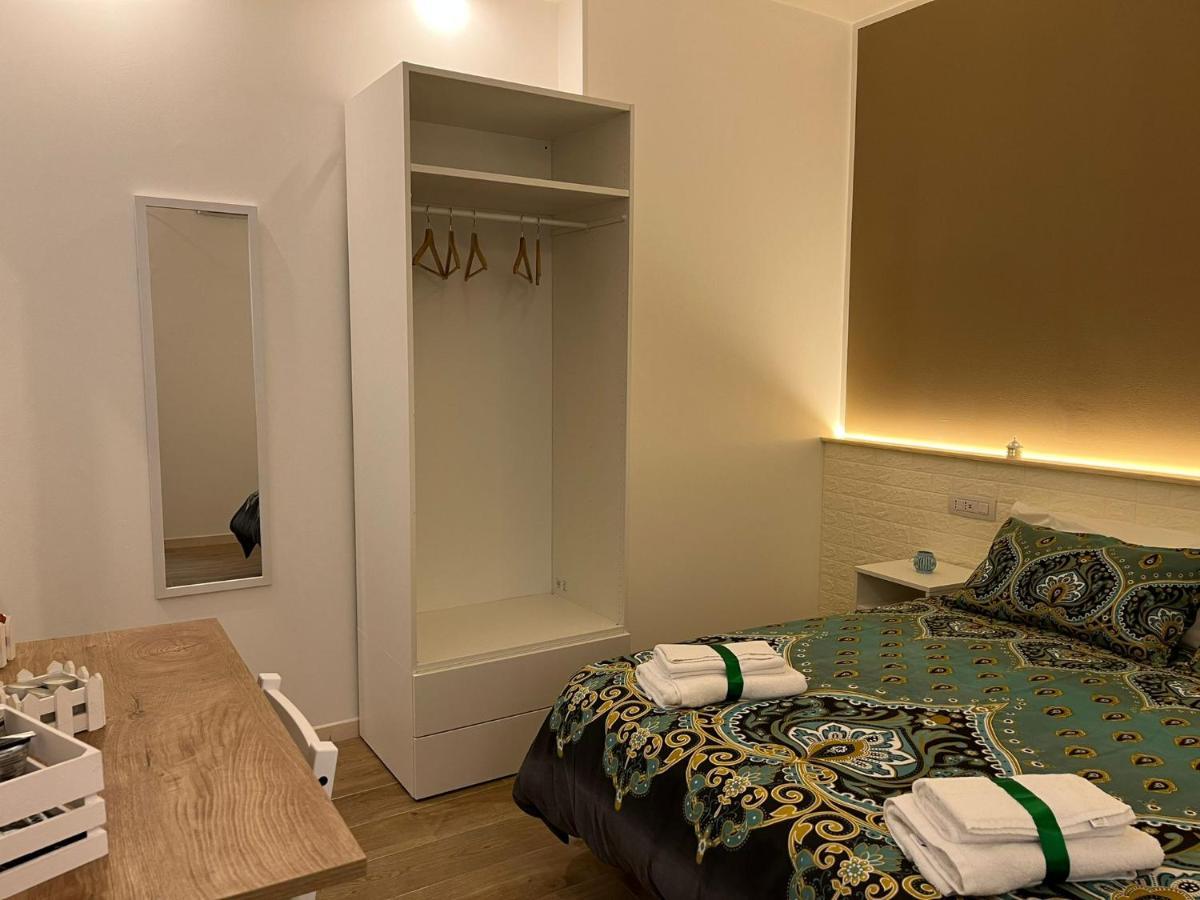 Aura B&B Барі Екстер'єр фото