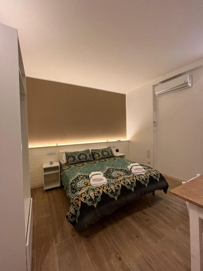 Aura B&B Барі Екстер'єр фото