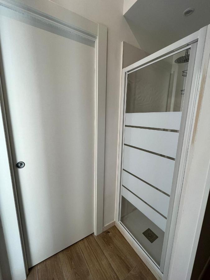 Aura B&B Барі Екстер'єр фото